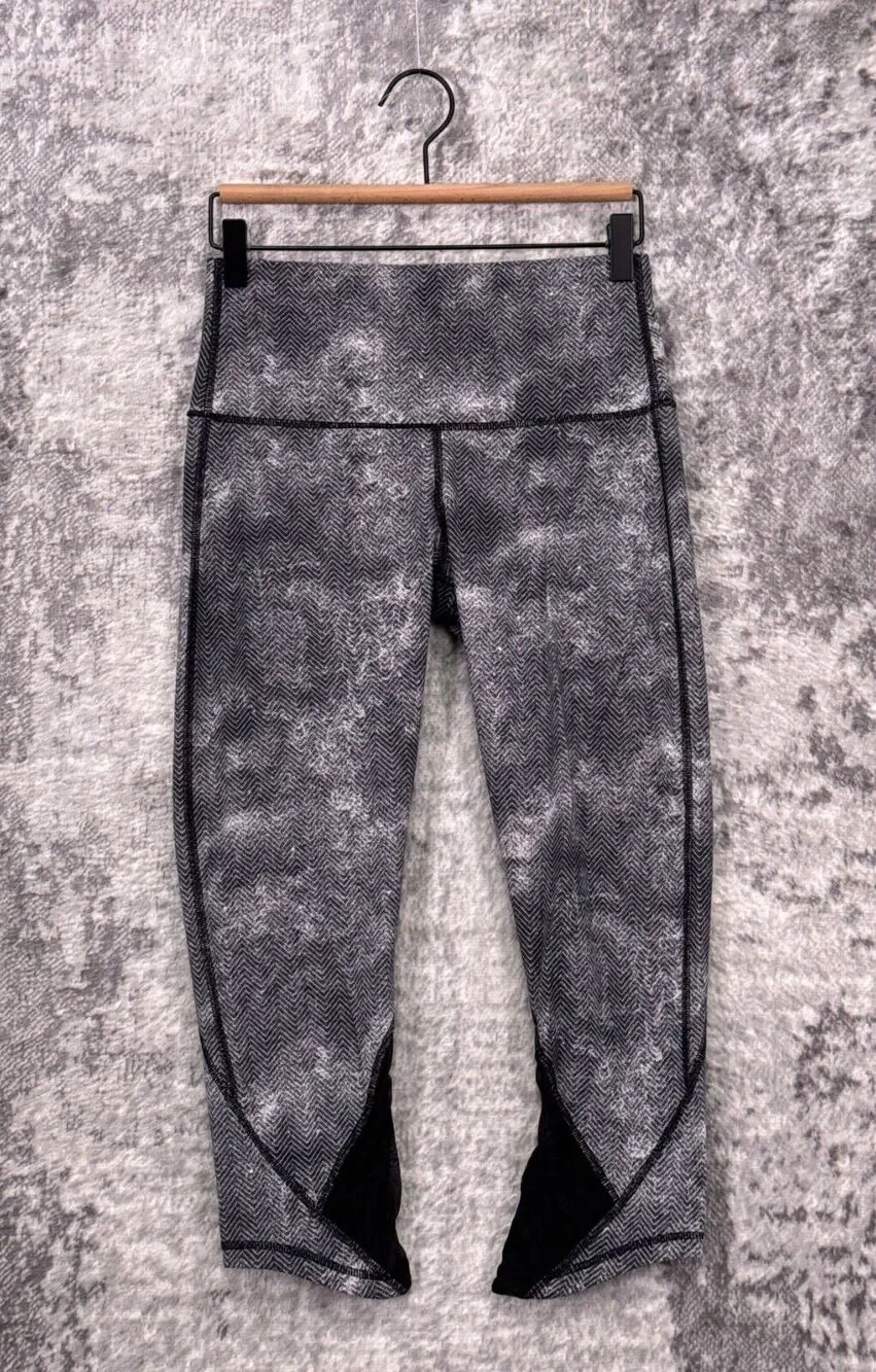 Lululemon Leggings 8 Womens Essential Rhythm Crop Full On Luxtreme